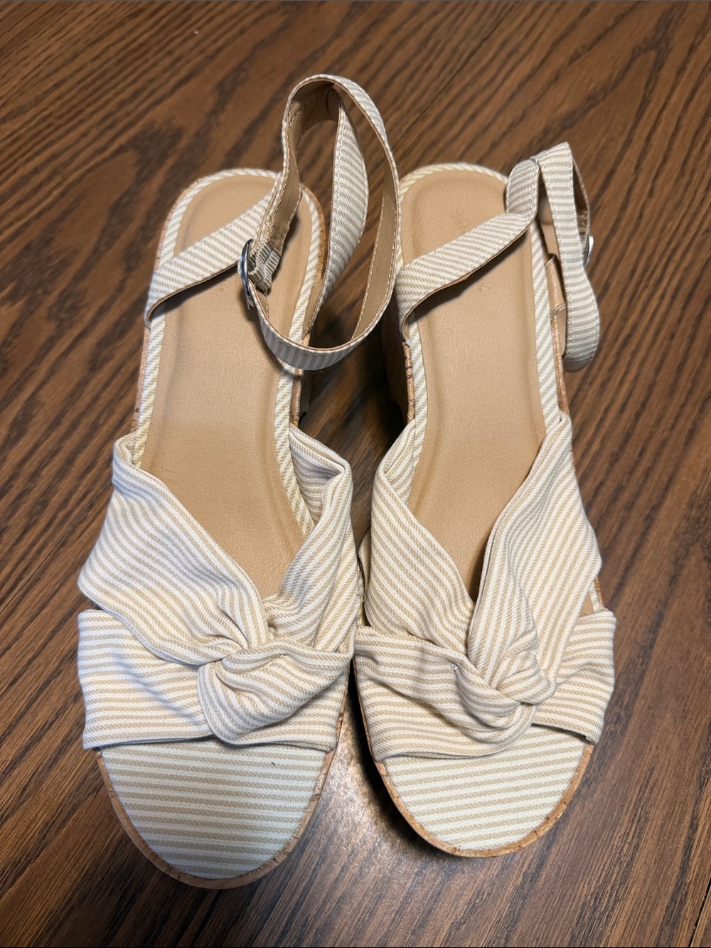 Universal Thread Cream Striped Knot Slingback Wedges